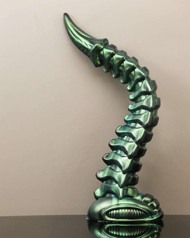 Weavers Tail - Medium, Medium Shaft/Firm Base, Vac-u-lock - FLOP