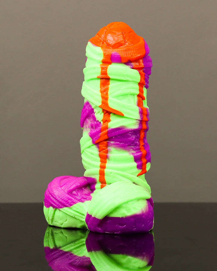 Mummy - Large, Medium, Vac-u-lock - FLOP