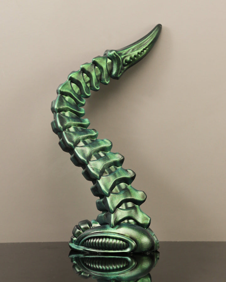 Weavers Tail - Small, Soft Shaft/Firm Base - FLOP