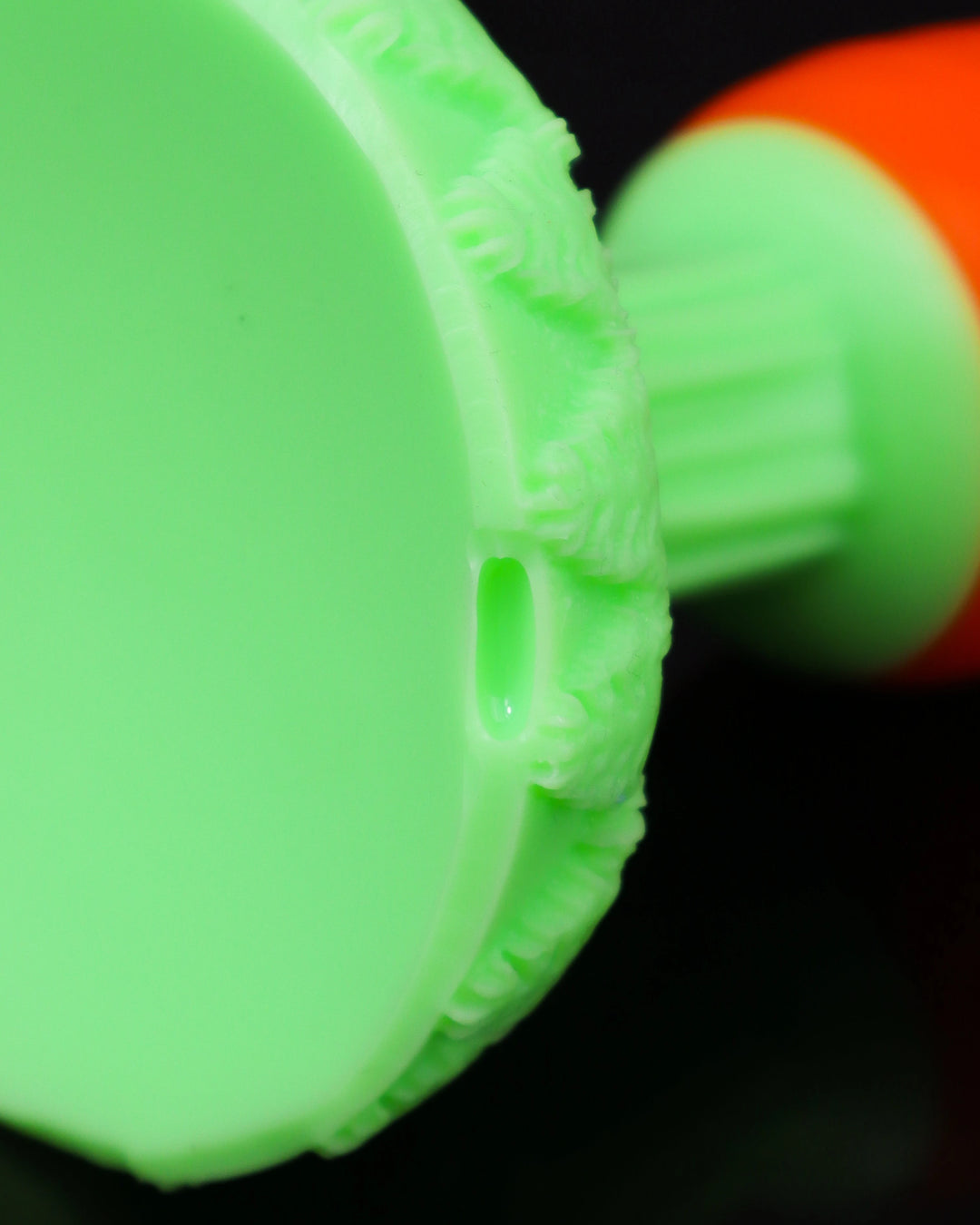 Carrot - Large, Soft Shaft/Firm Base - FLOP