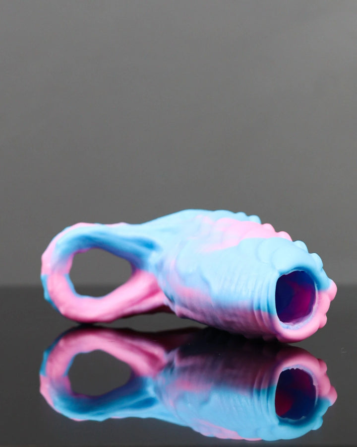 Dovah Sleeve - 6.5", Soft