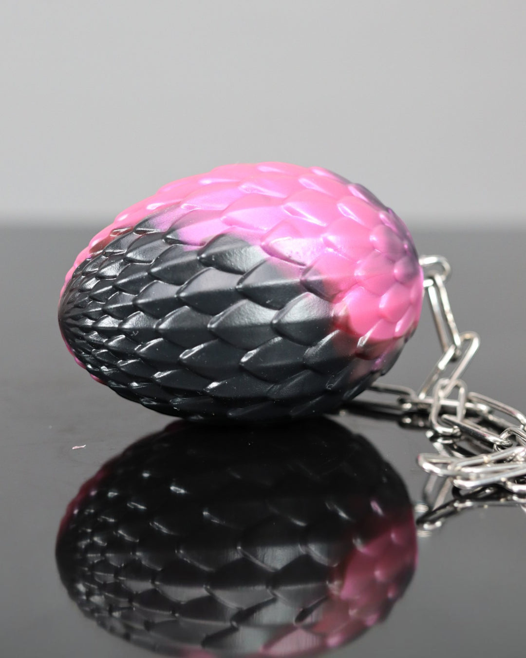 Dragon Egg - Medium, Soft, Retention Chain