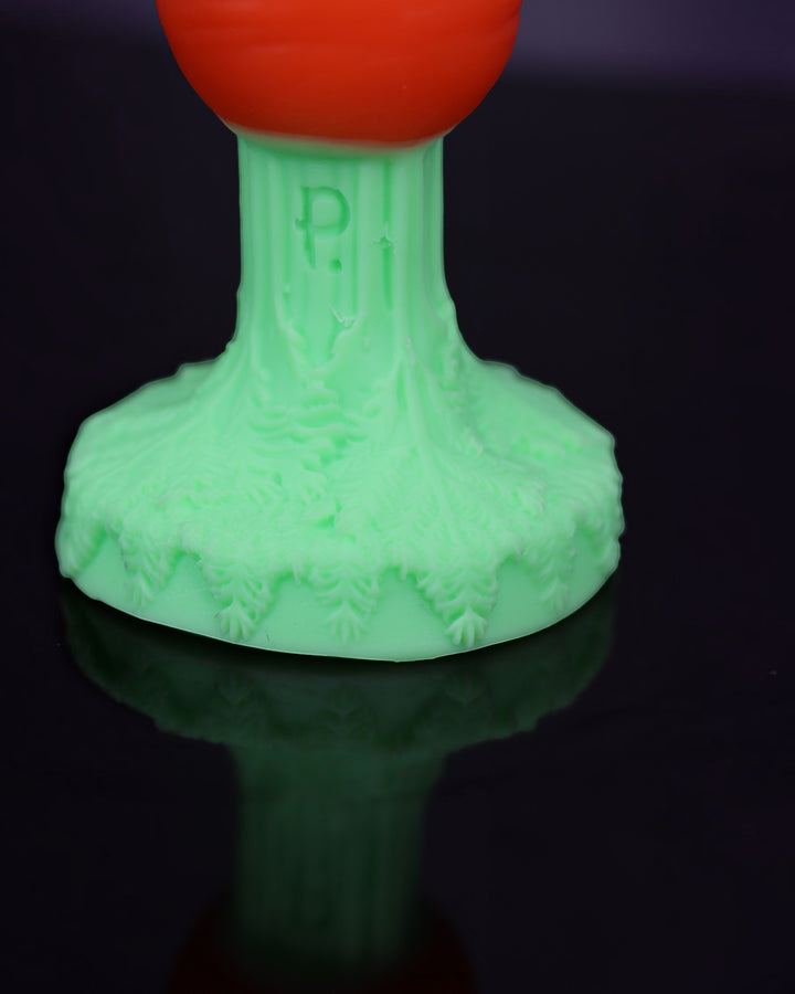 Carrot - Medium, Soft Shaft Firm Base, Tear (FLOP)