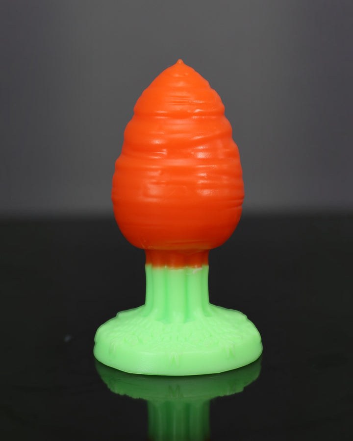 Carrot Plug - Small, Soft Shaft Firm Base, Delamination (FLOP)
