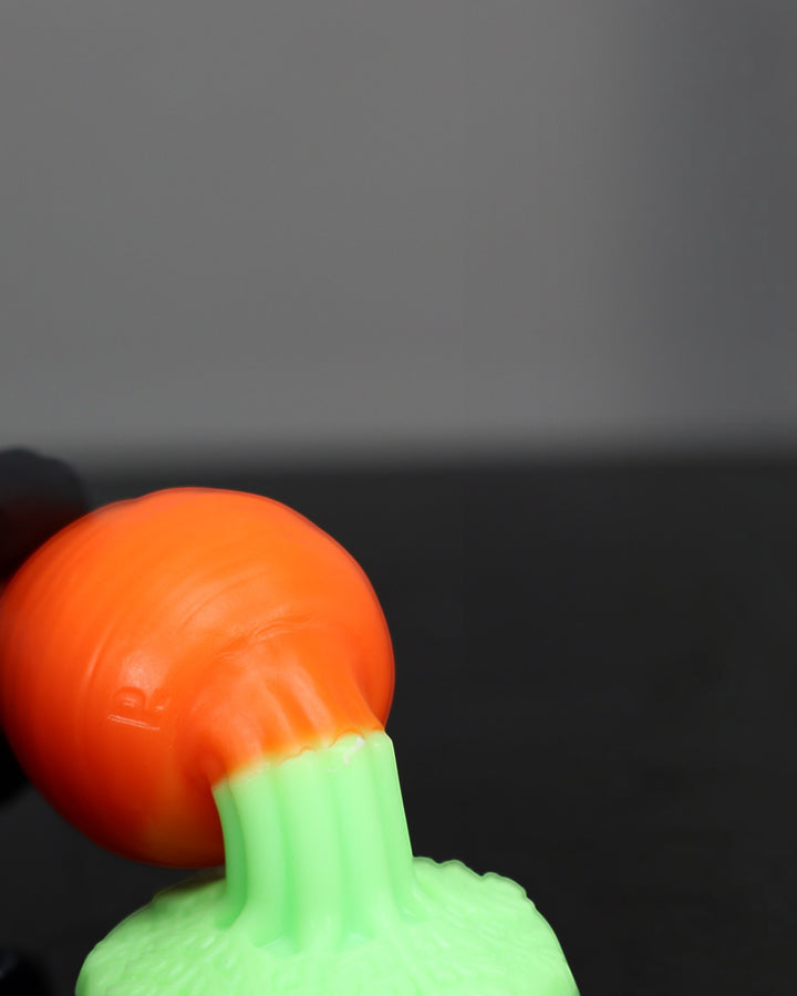 Carrot Plug - Small, Soft Shaft Firm Base, Delamination (FLOP)