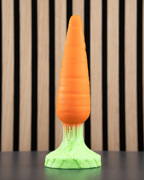 Carrot - Large, Soft - FLOP - PhreakClub