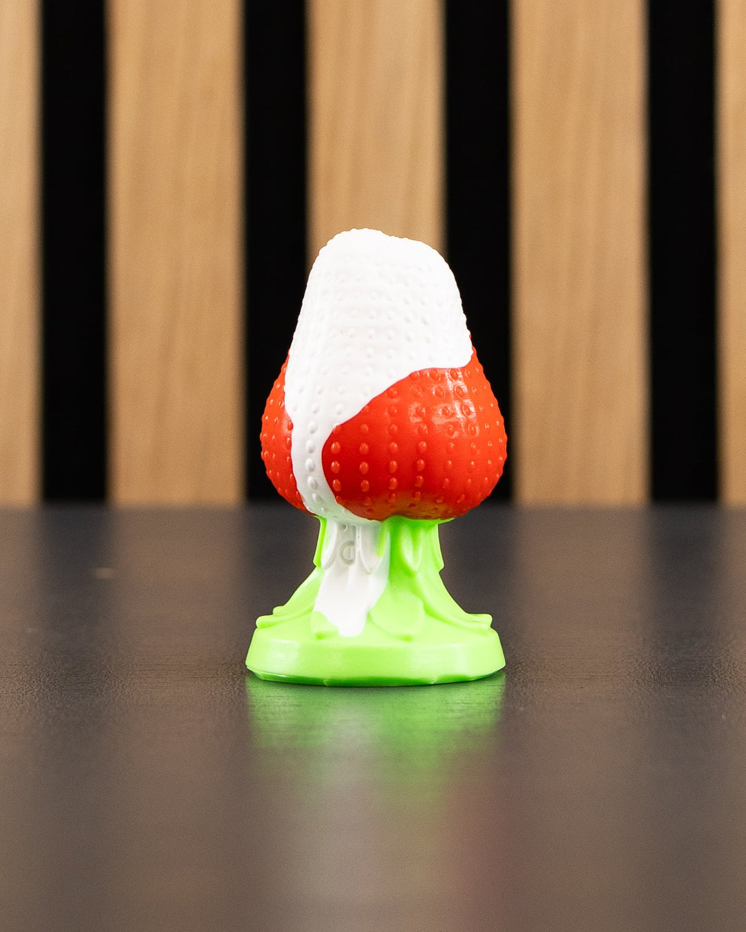 Strawberry Plug - Extra Small, Medium - FLOP - delamination - PhreakClub