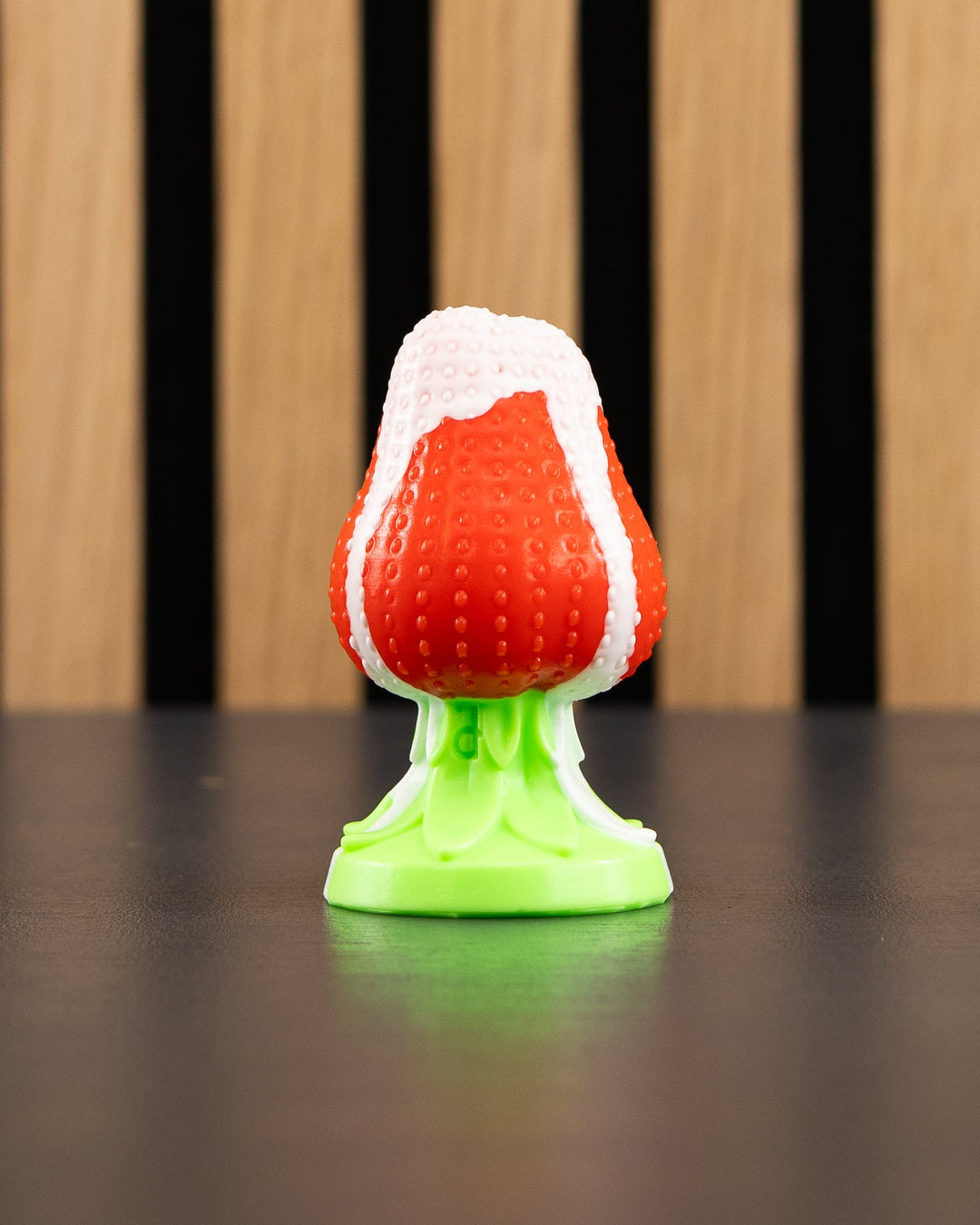 Strawberry Plug - Small, Soft Shaft/Firm Base - FLOP - delamination of drip - PhreakClub