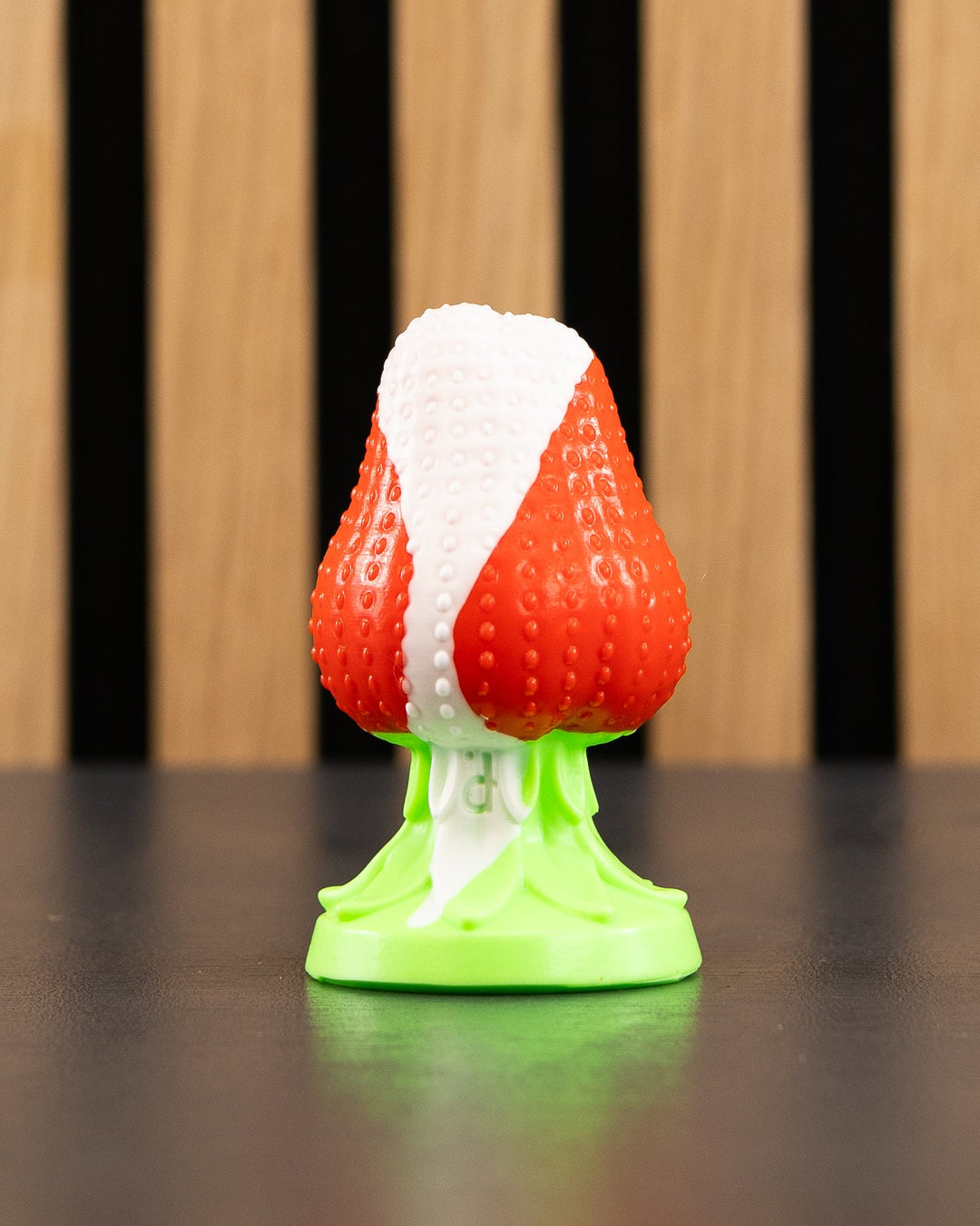 Strawberry Plug - Small, Soft Shaft/Firm Base - FLOP - delamination of drip - PhreakClub